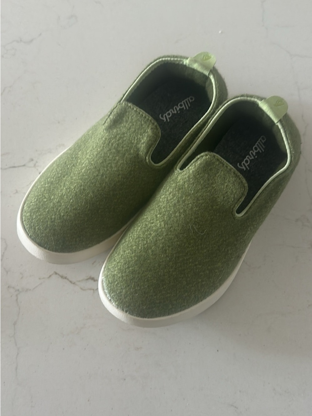 Allbirds Smallbirds Wool Lounger kids size 1 olive green